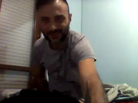 Snapshot of coppiasenzacensura chatting on 01-06-25, 04:34 coppiasenzacensura online show from 01-06-25, 04:34