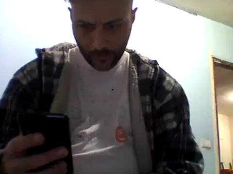 Snapshot of coppiasenzacensura chatting on 03-22-25, 02:03 coppiasenzacensura online show from 03-22-25, 02:03