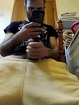 Snapshot of coppiasenzacensura chatting on 10-05-25, 03:27 coppiasenzacensura online show from 10-05-25, 03:27