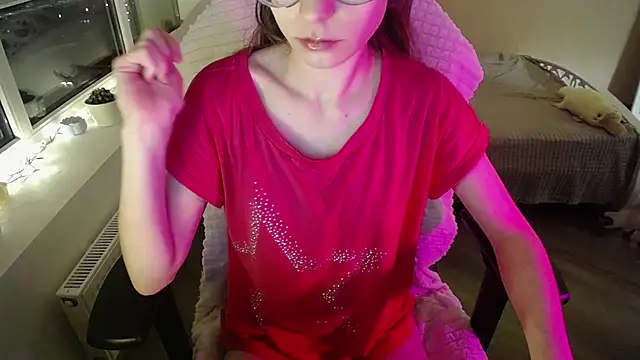 MissLinaDream online show from 05-25-26, 08:26