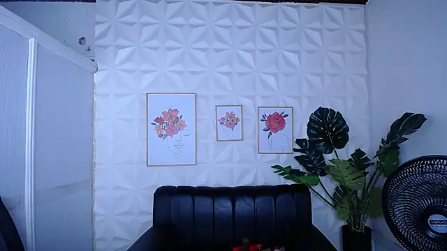 Valentinaa mature online show from 09-23-25, 10:24