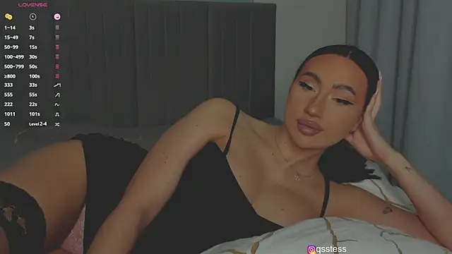 Snapshot of qsstess chatting on 12-20-24, 06:02 qsstess online show from 12-20-24, 06:02