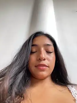 Bellafr online show from 12-24-24, 06:17