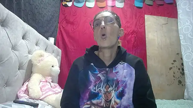 Snapshot of anyu1306 chatting on 11-15-25, 01:36 anyu1306 online show from 11-15-25, 01:36