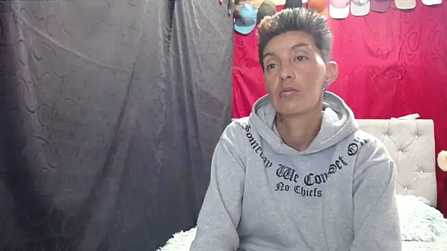 Snapshot of anyu1306 chatting on 02-08-26, 03:26 anyu1306 online show from 02-08-26, 03:26