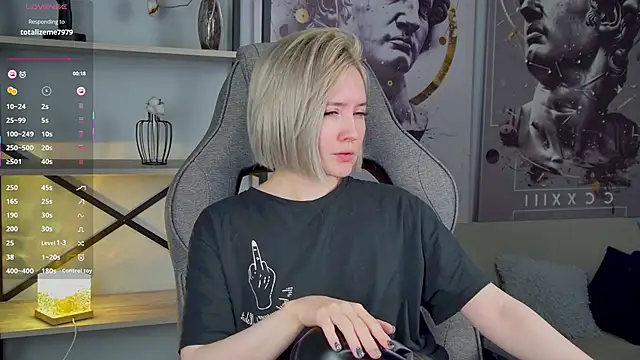 ReiYosimoto online show from 03-02-26, 04:58