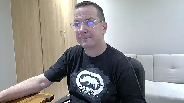 BrettJ81 online show from 03-17-26, 05:27