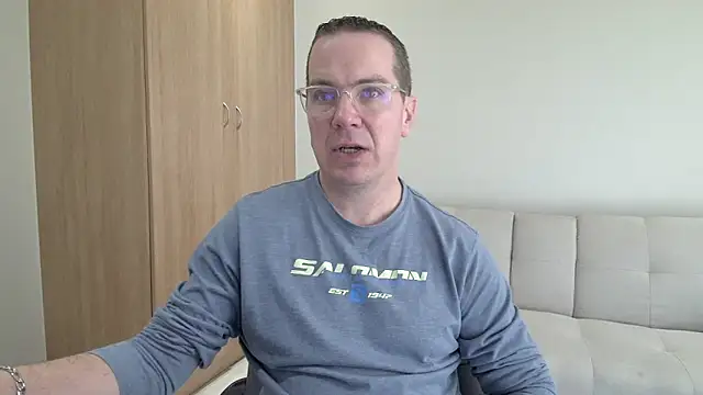 BrettJ81 online show from 06-07-26, 12:42