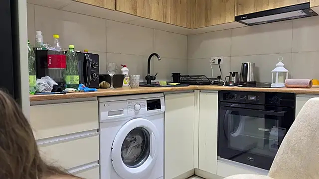 mommy nadin online show from 02-06-26, 03:15