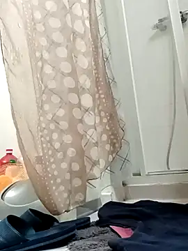 Snapshot of JOHANNA9MOI02 chatting on 02-18-25, 10:47 JOHANNA9MOI02 online show from 02-18-25, 10:47