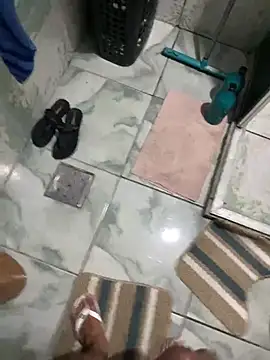 Snapshot of gui6789b chatting on 02-14-25, 02:39 gui6789b online show from 02-14-25, 02:39