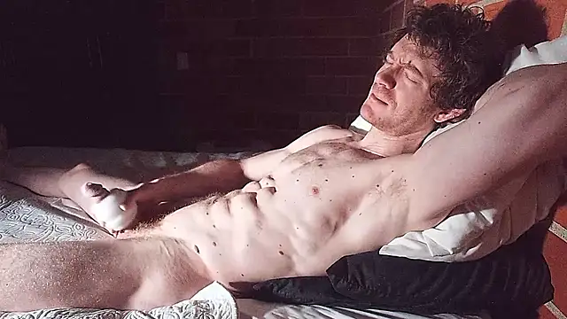 Snapshot of warrenkener chatting on 09-21-25, 04:36 warrenkener online show from 09-21-25, 04:36