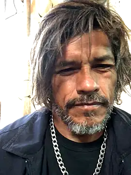 Snapshot of kvr27 chatting on 11-01-25, 11:23 kvr27 online show from 11-01-25, 11:23