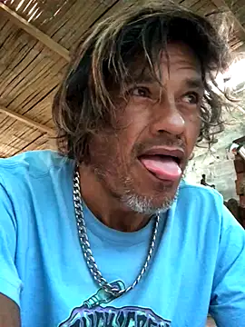 Snapshot of kvr27 chatting on 11-10-25, 11:31 kvr27 online show from 11-10-25, 11:31