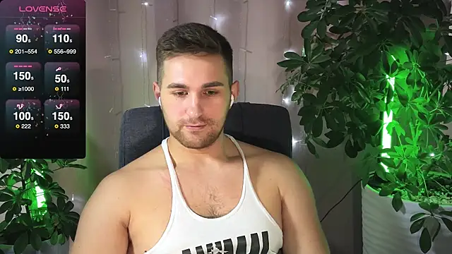 Sweeet  boy online show from 02-16-25, 09:15