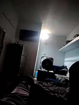 u wan me online show from 04-25-26, 02:03