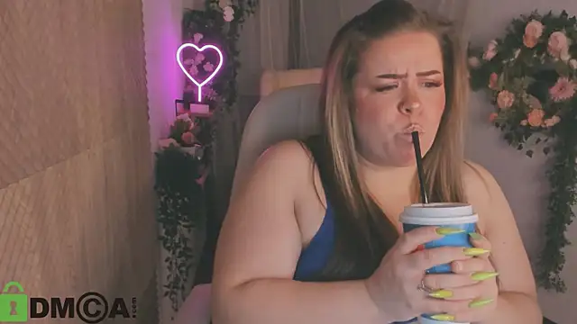 Sheila queen  online show from 03-06-25, 08:59