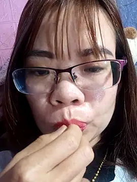   Mai-love19   online show from 03-02-25, 11:20