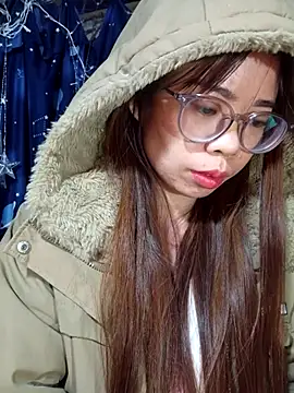   Mai-love19   online show from 11-29-25, 12:46