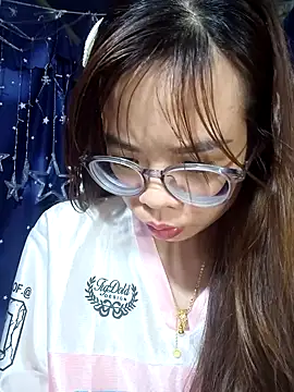   Mai-love19   online show from 03-31-26, 12:01