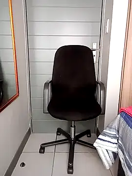 Snapshot of BabySweetDee chatting on 01-24-25, 06:46 BabySweetDee online show from 01-24-25, 06:46