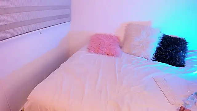 Snapshot of Gypsie_velvet1 chatting on 01-21-25, 11:45 Gypsie velvet1 online show from 01-21-25, 11:45