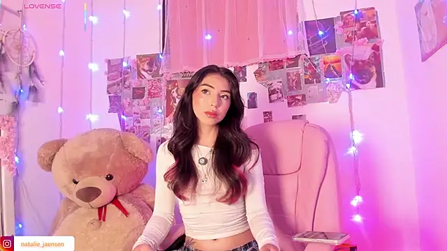 natalie jaensen online show from 04-12-26, 04:17
