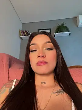 DaniDusan  online show from 04-19-26, 07:16