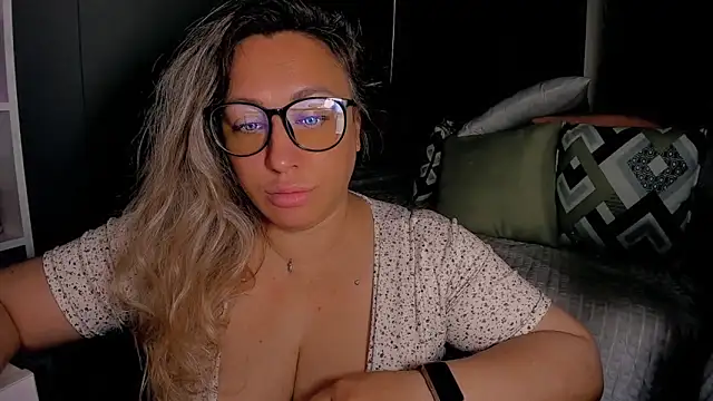 CumOnMy Tits online show from 06-11-26, 02:53