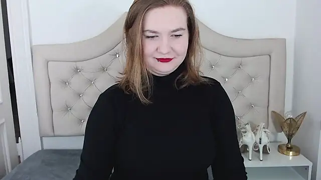 LaraDream online show from 01-07-25, 06:45