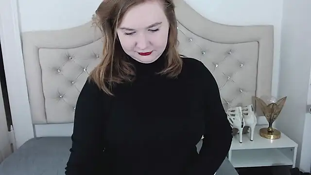 LaraDream online show from 01-09-25, 08:44