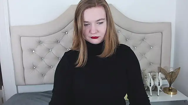 LaraDream online show from 01-10-25, 12:17