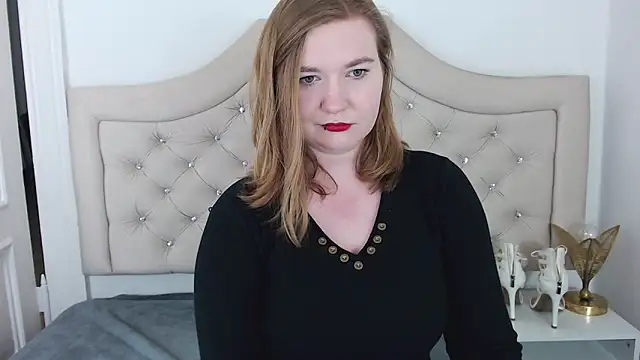 LaraDream online show from 01-10-25, 10:04