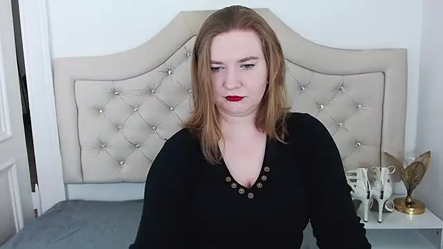 LaraDream online show from 01-14-25, 07:21