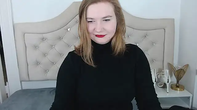 LaraDream online show from 01-20-25, 07:14