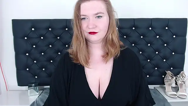 LaraDream online show from 03-20-25, 10:07