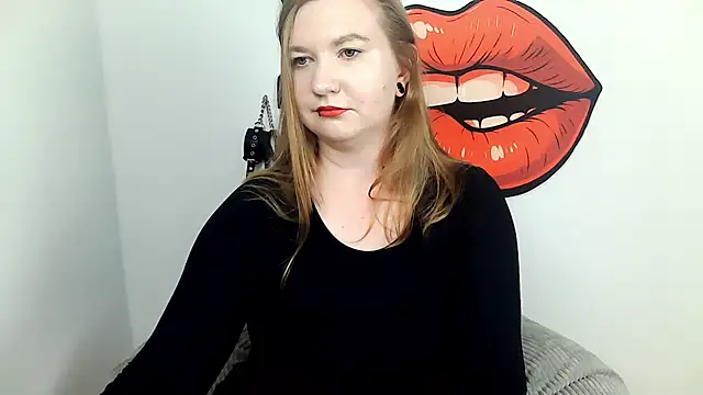 LaraDream online show from 09-09-25, 04:28