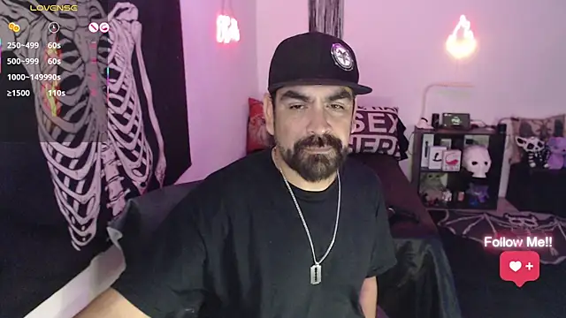 Snapshot of soyelcarlitos_ chatting on 05-08-26, 11:10 soyelcarlitos online show from 05-08-26, 11:10