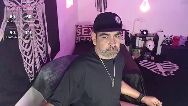 Snapshot of soyelcarlitos_ chatting on 06-08-26, 07:42 soyelcarlitos online show from 06-08-26, 07:42