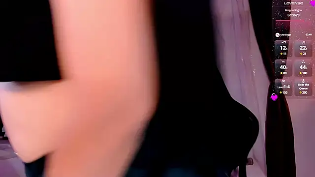 Snapshot of KeishaDanger_ chatting on 12-28-24, 02:01 KeishaDanger online show from 12-28-24, 02:01