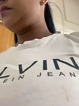 sofia xxx02 online show from 02-25-26, 11:53