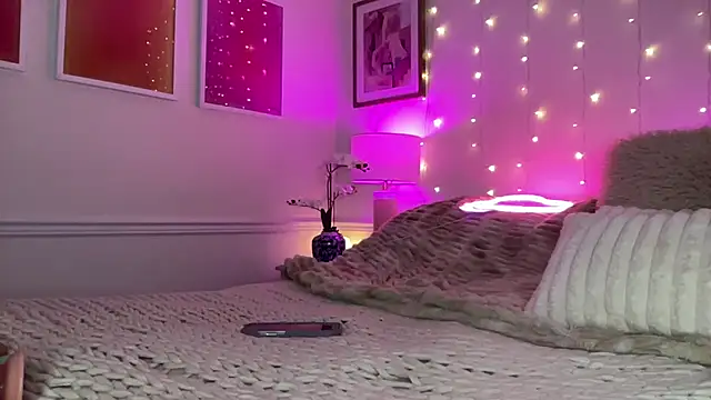 Fitnessbabe69 online show from 02-08-26, 07:45