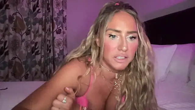 Fitnessbabe69 online show from 05-15-26, 07:04