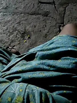 Snapshot of Kolkata___Boy chatting on 10-04-25, 04:16 Kolkata Boy online show from 10-04-25, 04:16