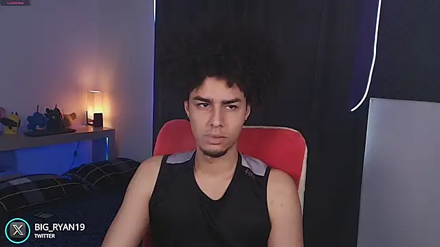 Snapshot of bigryann23 chatting on 10-12-25, 06:40 bigryann23 online show from 10-12-25, 06:40