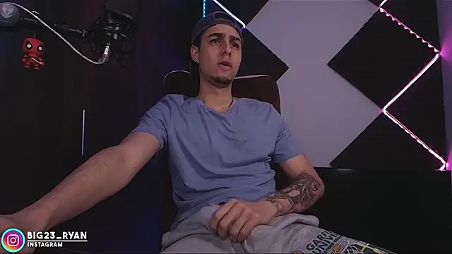 bigryann23 online show from 02-12-26, 09:26